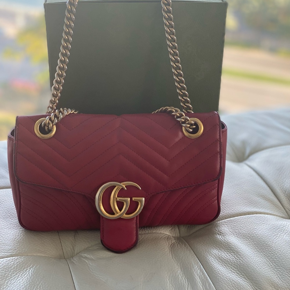 100% Authentic- Gucci GG Marmont Shoulder Bag – Red – Medium- Fair Condition